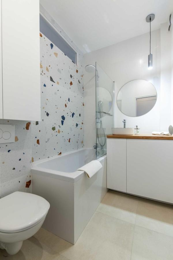 2-Bedroom Apartment With Balcony Near Hippodrome Довіль Екстер'єр фото